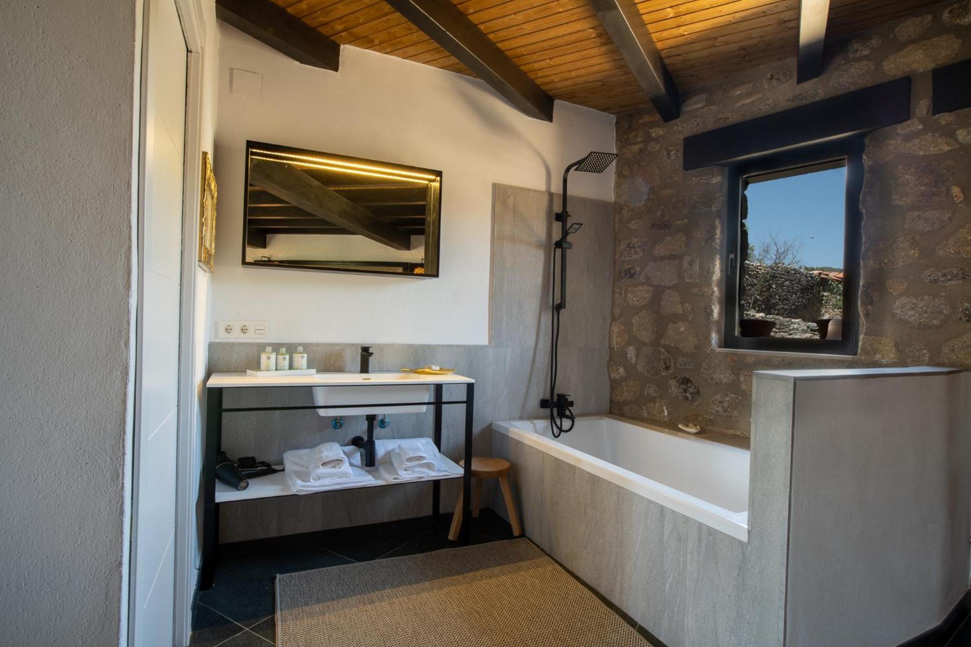 Aqua Et Oleum Hotel Villamiel Szoba fotó